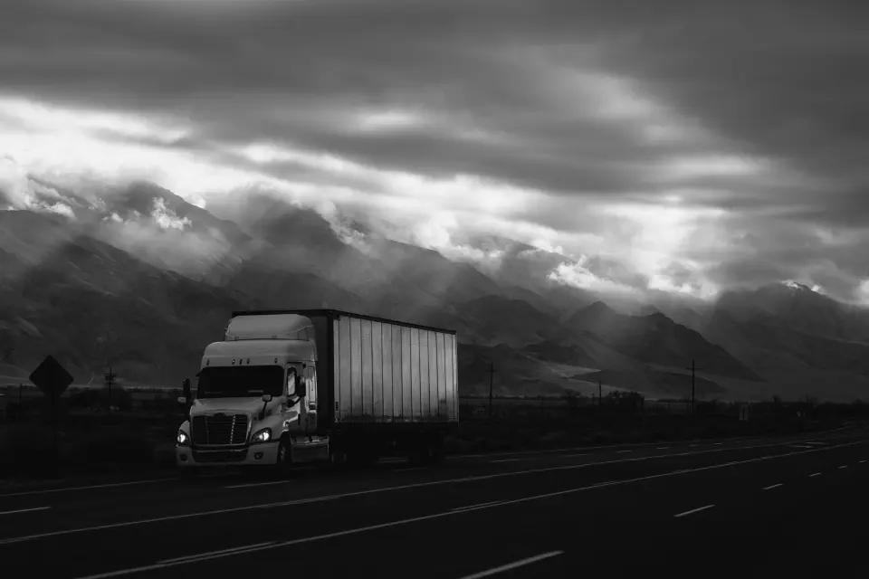 Curtain-Side Trailer