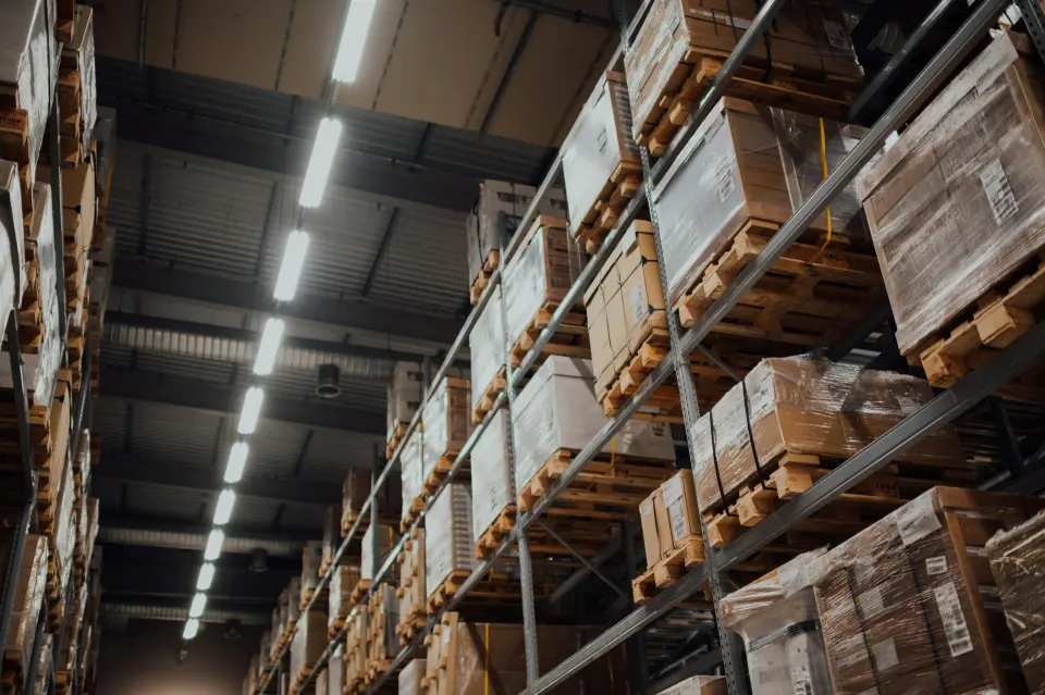 Palletised cargo ready for loading – road transportation in the UAE and Oman